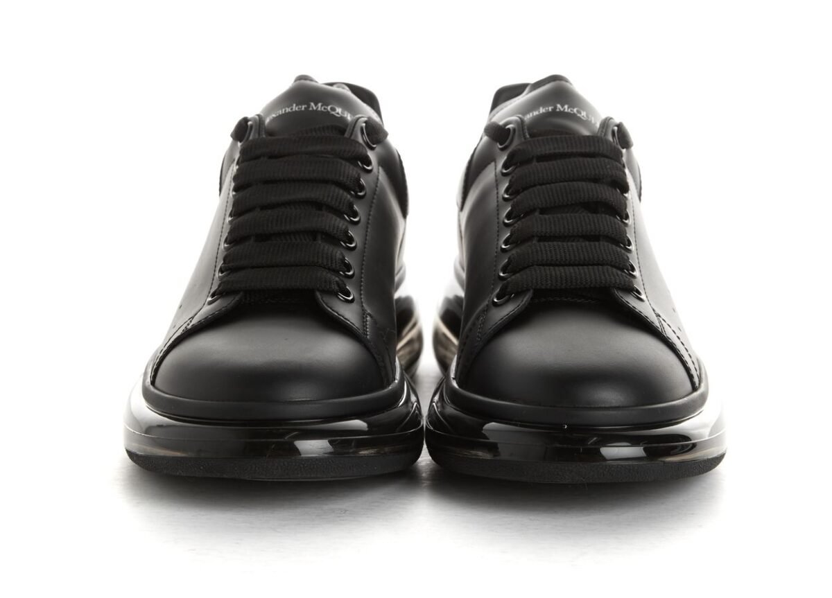 Alexander McQueen Oversized Black Shiny Sole - Image 6