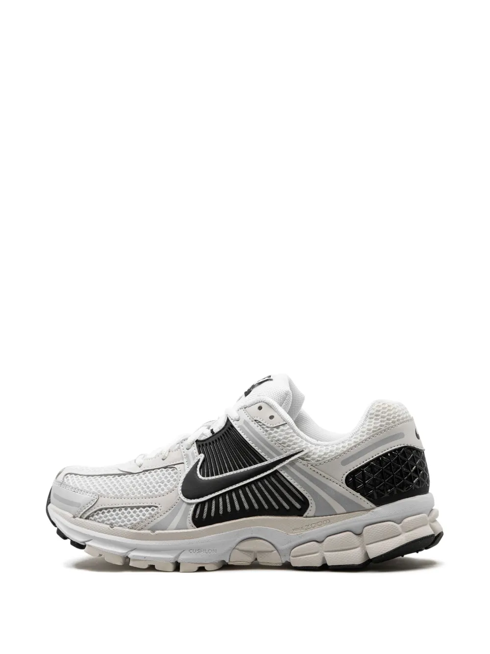 Nike Zoom Vomero 5 White Black - Image 3