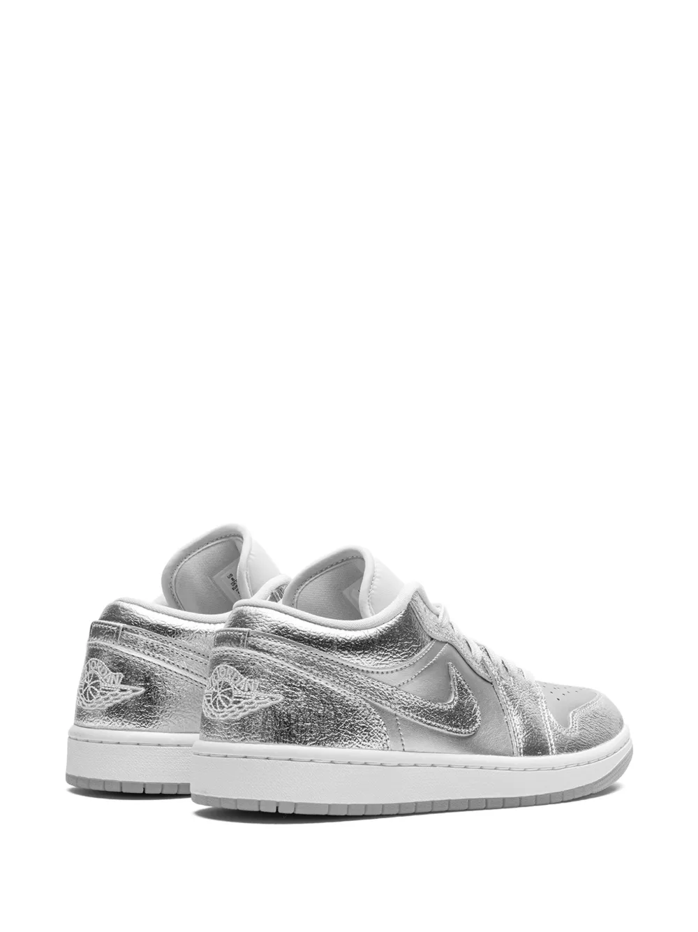 Jordan 1 Low SE Metallic Silver - Image 4