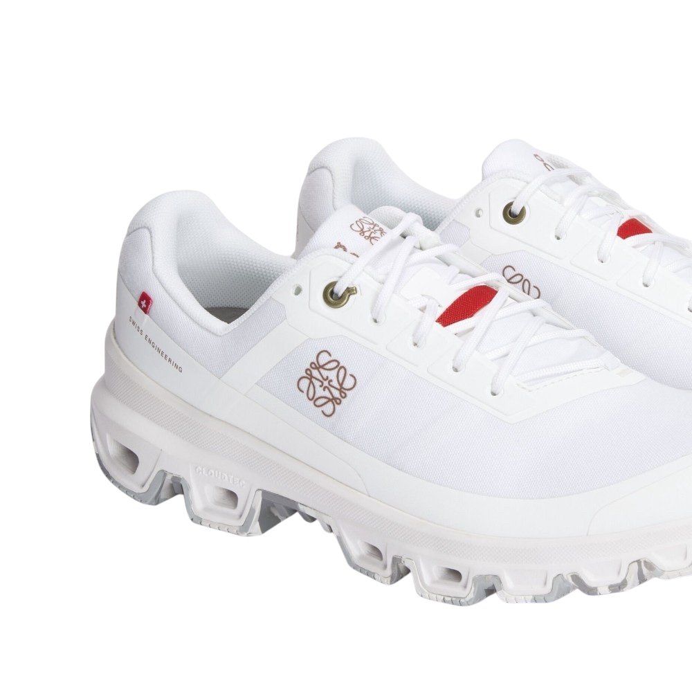 On Running Cloudventure LOEWE White - Image 2