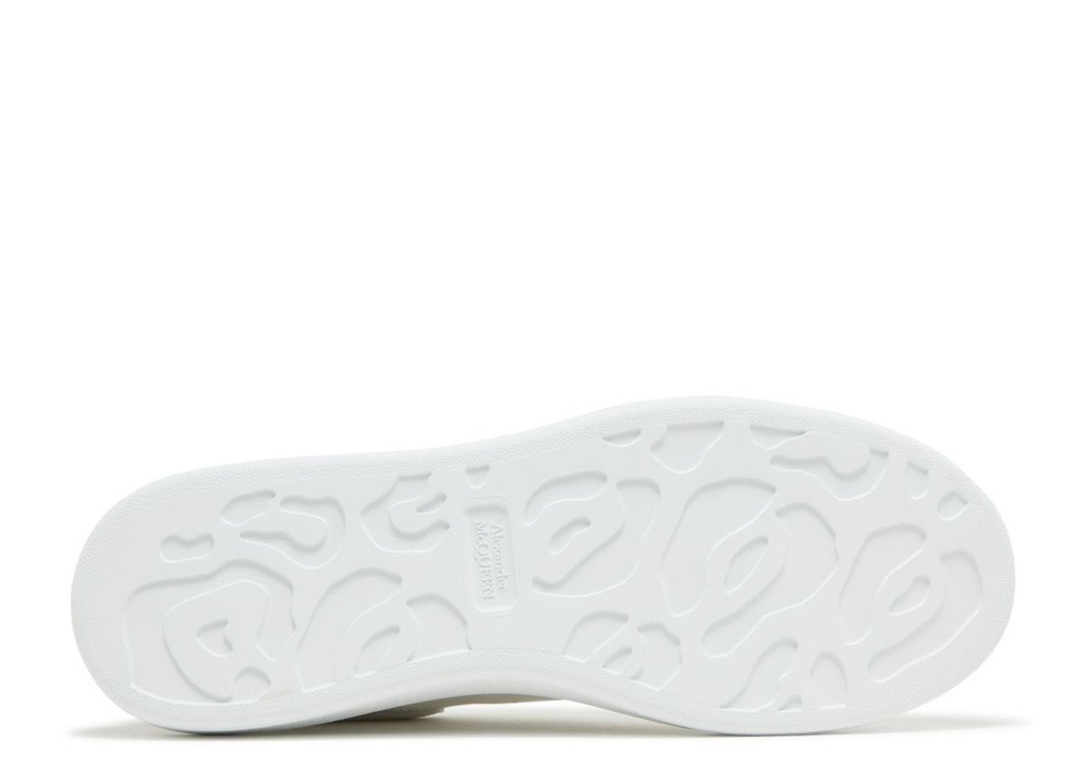 Alexander McQueen Oversized White Light Grey - Image 5