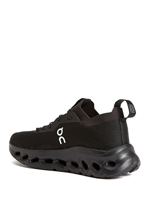 On Running Cloudtilt LOEWE All Black - Image 3