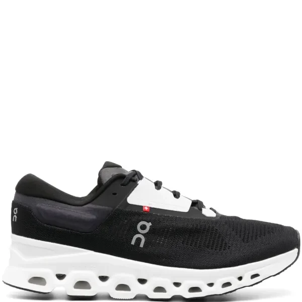 On CloudStratus 3 Black Frost