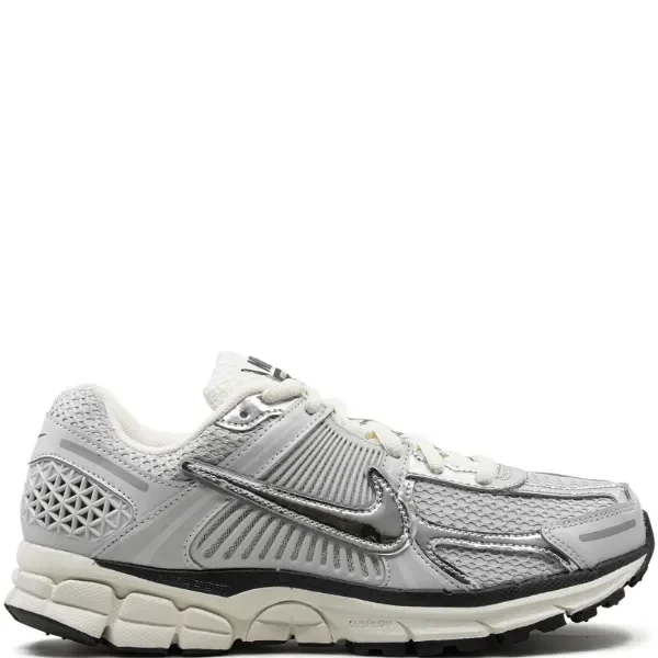 Nike Zoom Vomero 5 Photon Dust Metallic Silver