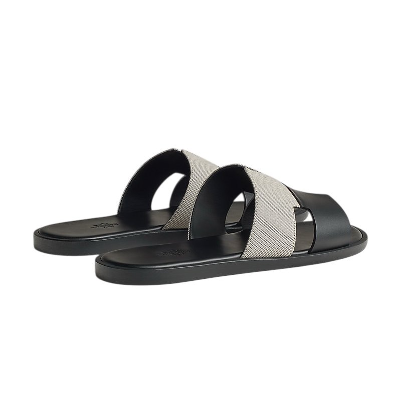 Hermes Izmir sandal Prunoir Noir - Image 3