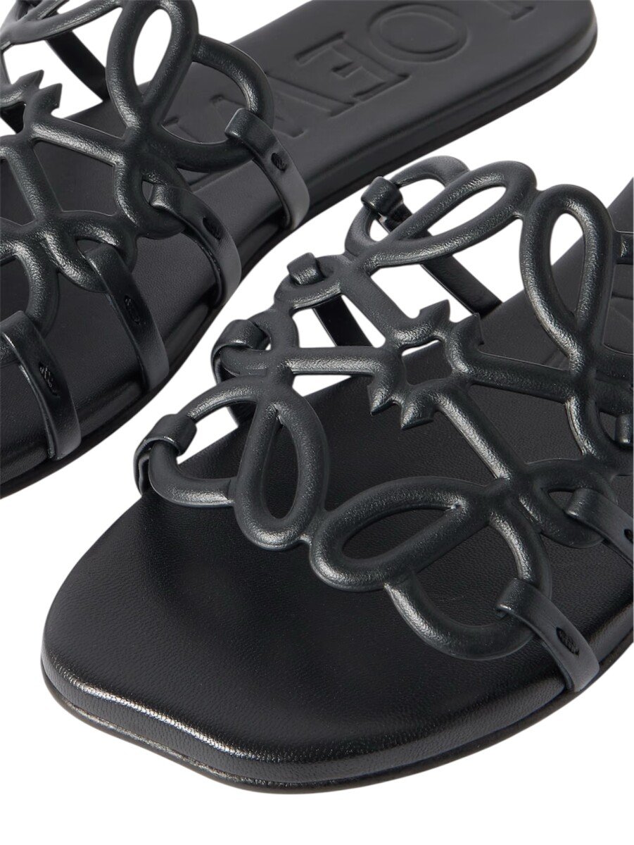 Loewe Petal Anagram slide black in soft calfskin - Image 4